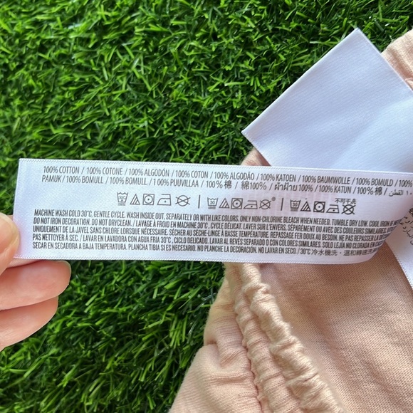 DISNEY Spirit Jersey Orange Ombré Shorts size small - Picture 6 of 7